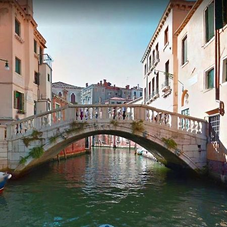 Ca' Dei Nomboli Canal View Венеция Екстериор снимка